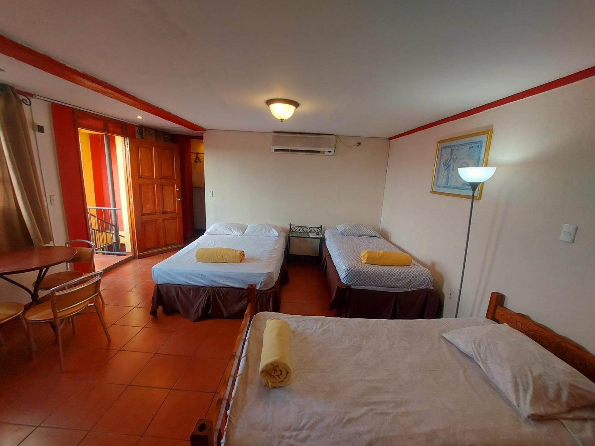 Hostal Lolita'S Boutique Granada Eksteriør billede