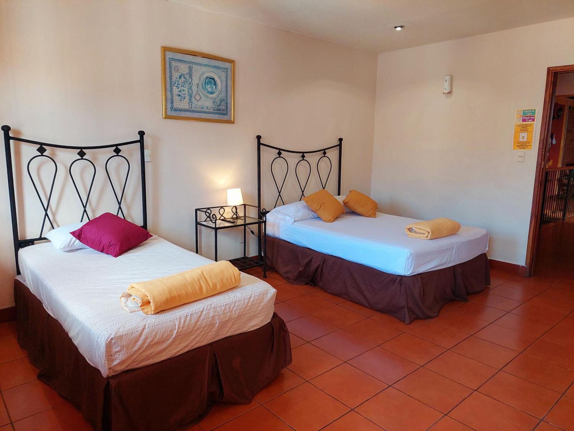 Hostal Lolita'S Boutique Granada Eksteriør billede